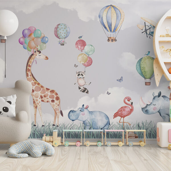 Muurschildering van een giraffe met ballonnen