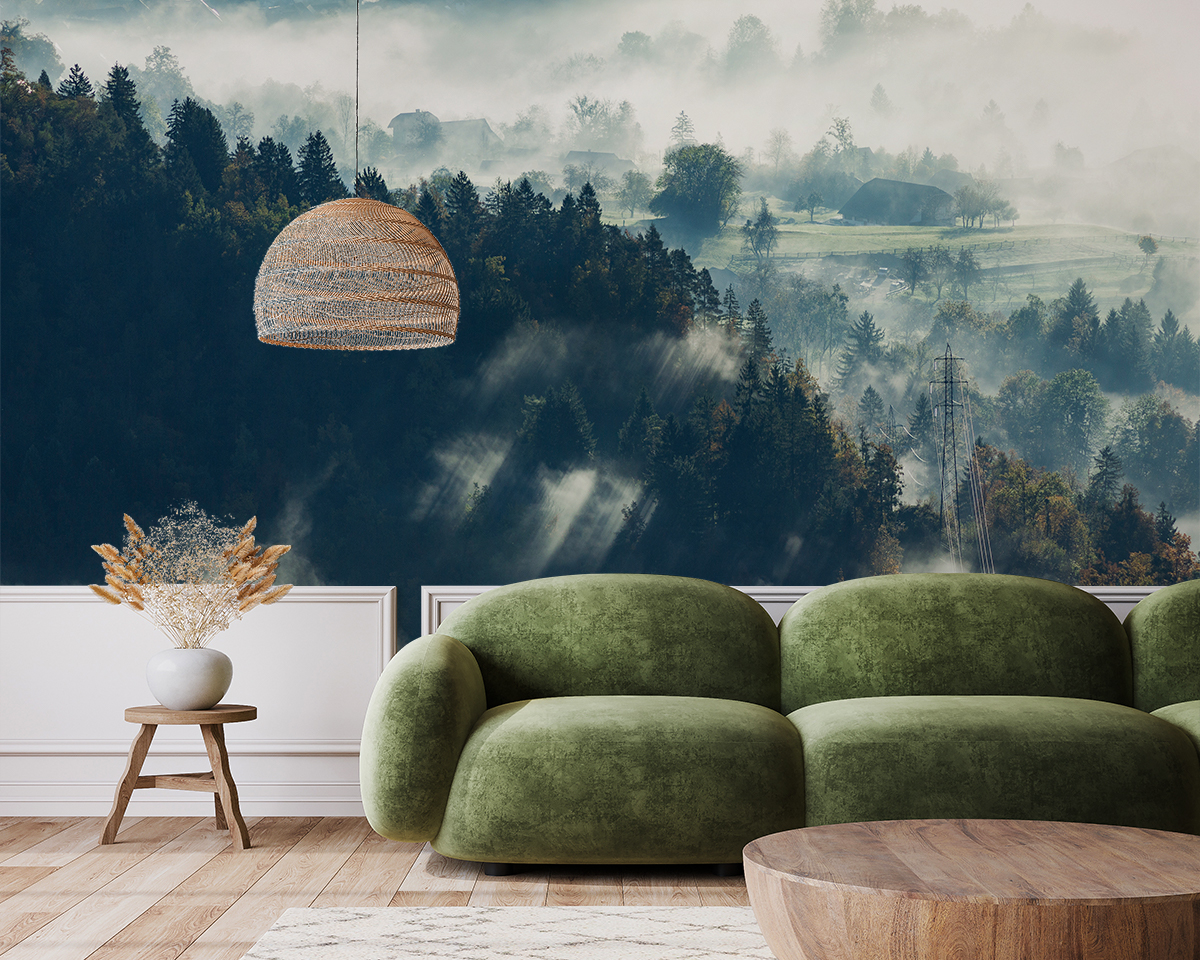 Fotobehang Mistig dorp te midden van de bossen